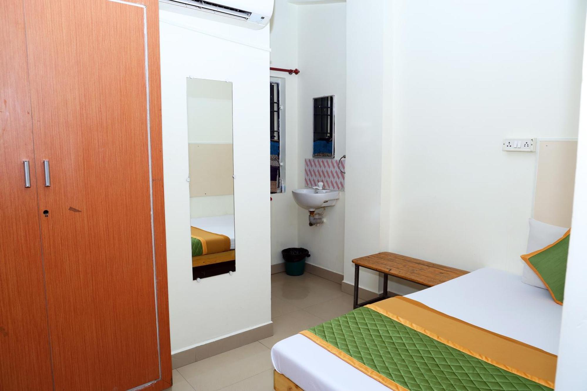 Royal Green Accommodation Chennai Airport Buitenkant foto