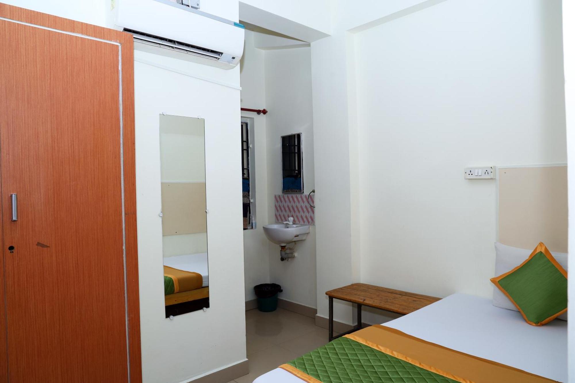 Royal Green Accommodation Chennai Airport Buitenkant foto